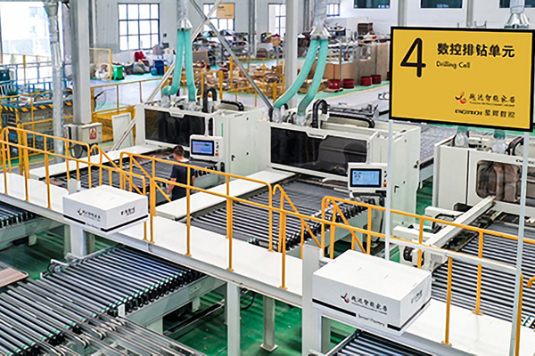 Những thiết bị cần thiết để đạt được sản xuất đồ nội thất chế biến gỗ tự động?