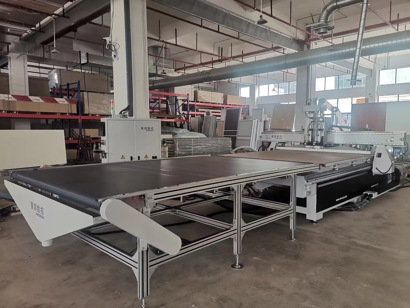 Các loại máy làm tổ là gì?
